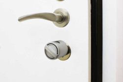 DESi Utopic R Akıllı Kilit iOS/Android Uyumlu - Akıllı Köprü - Parmak İzi Okuyucu ve Dahili Tuş Takımlı Set (Google Home ve Alexa) - 4